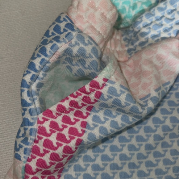 Vineyard Vines for Target whale print shorts with pockets, size 18 months, EUC - Picture 3 of 4